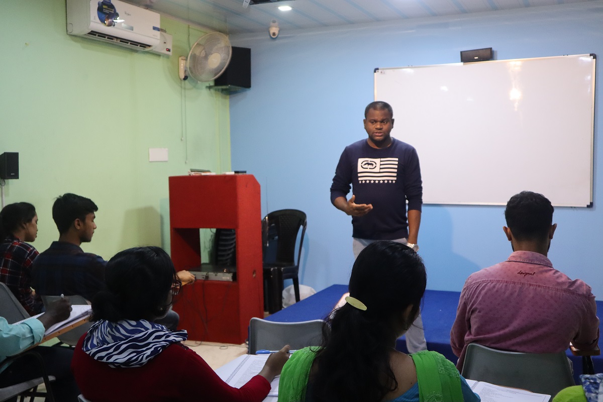 online English speaking  course - Spoken English Institute in Kochi, Kerala
